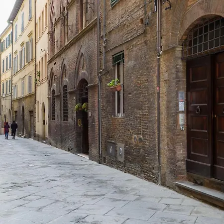 Panoramico San Martino 12 * 锡耶纳