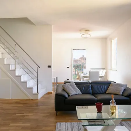 Panoramico San Martino 12 시에나