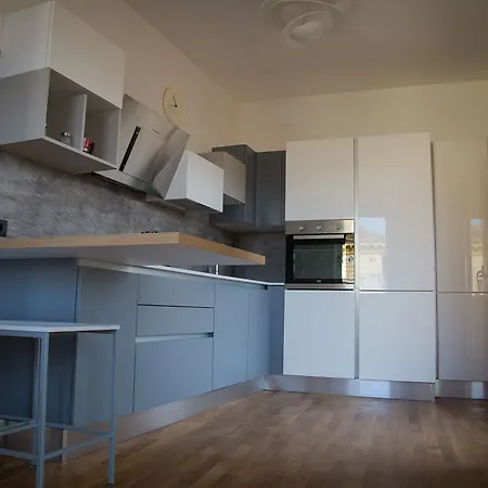 Panoramico San Martino 12 Apartment