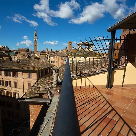 شقة Panoramico San Martino 12 سيينا