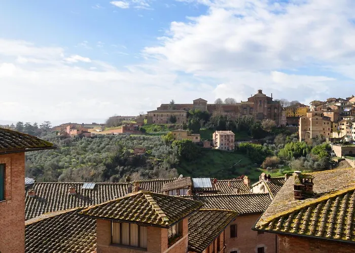 Panoramico San Martino 12 아파트 시에나