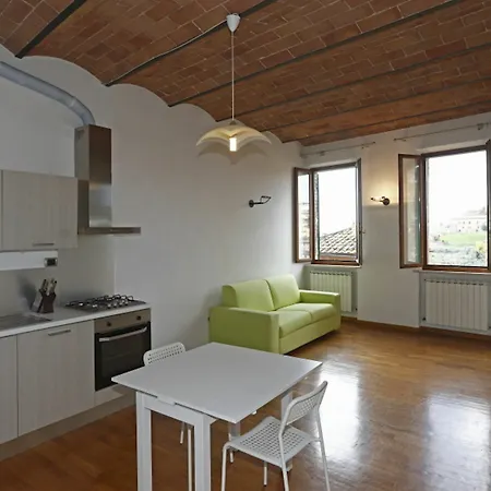 公寓 Panoramico San Martino 12 *