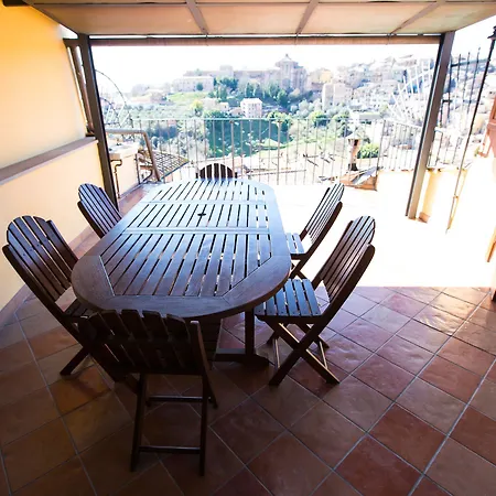 Panoramico San Martino 12 公寓 *